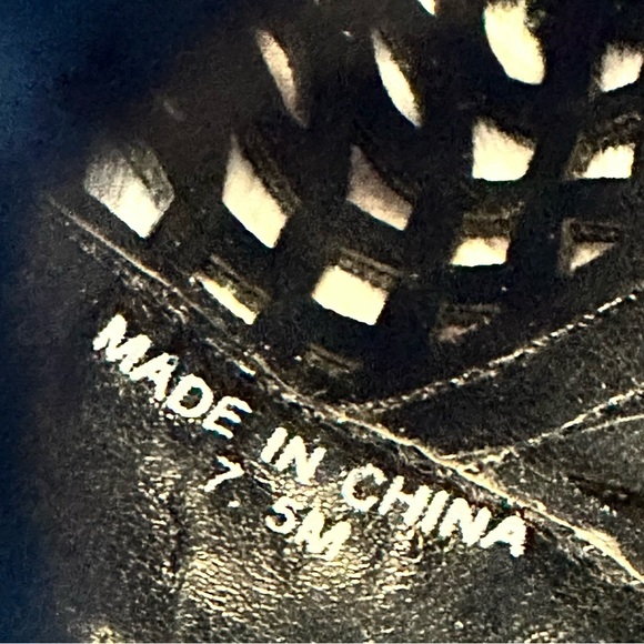 Kelly & Katie Black Micro SU dress heels - Picture 10 of 13